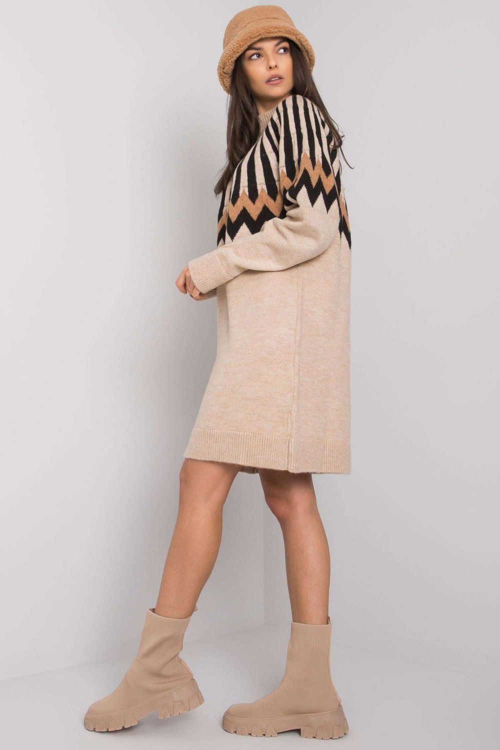 Rue Paris Beige Knitted Long Sleeve Dress - view 3
