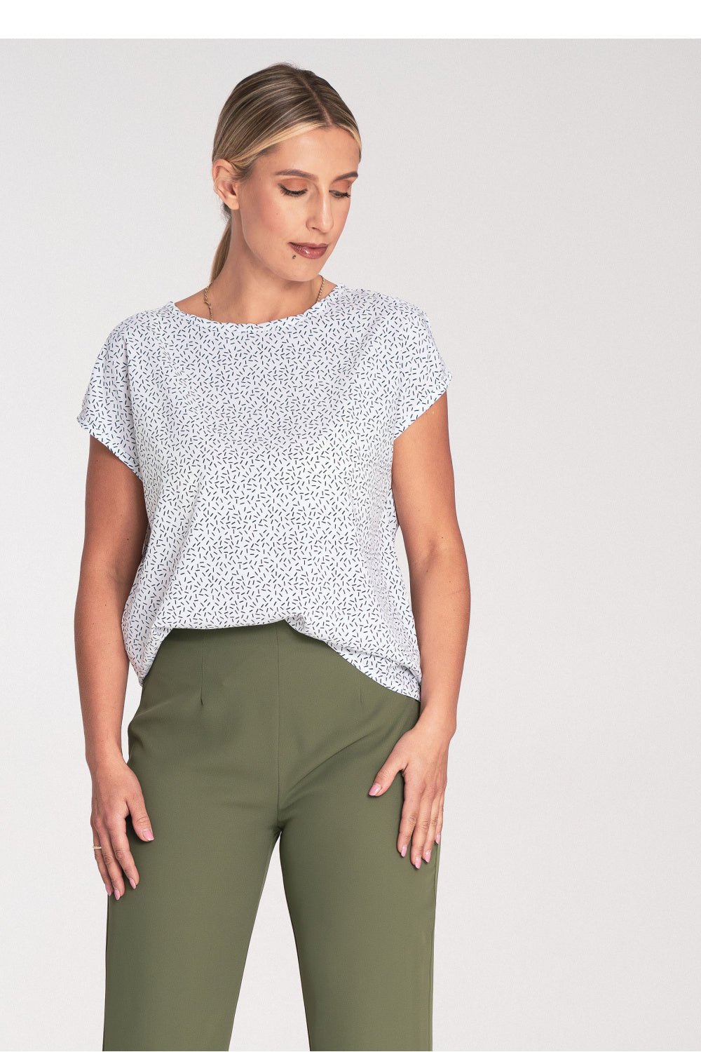 Figl Patterned Round Neck Short Sleeve Blouse
