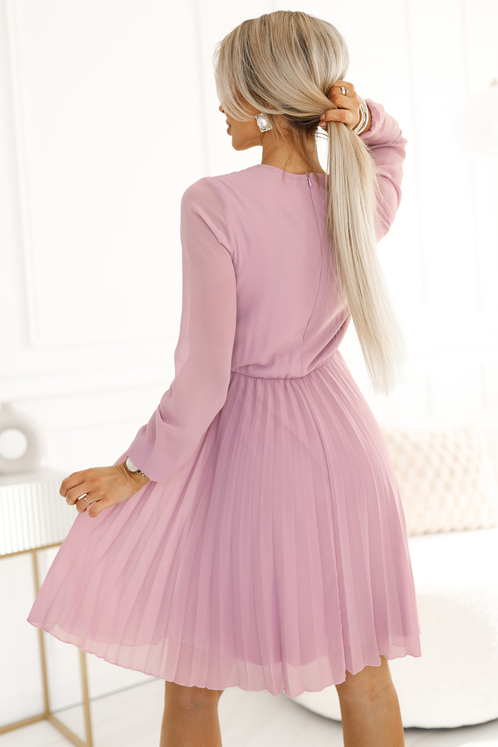 Numoco Isabelle Powder Pink Chiffon Bodycon Cocktail Dress - view 3