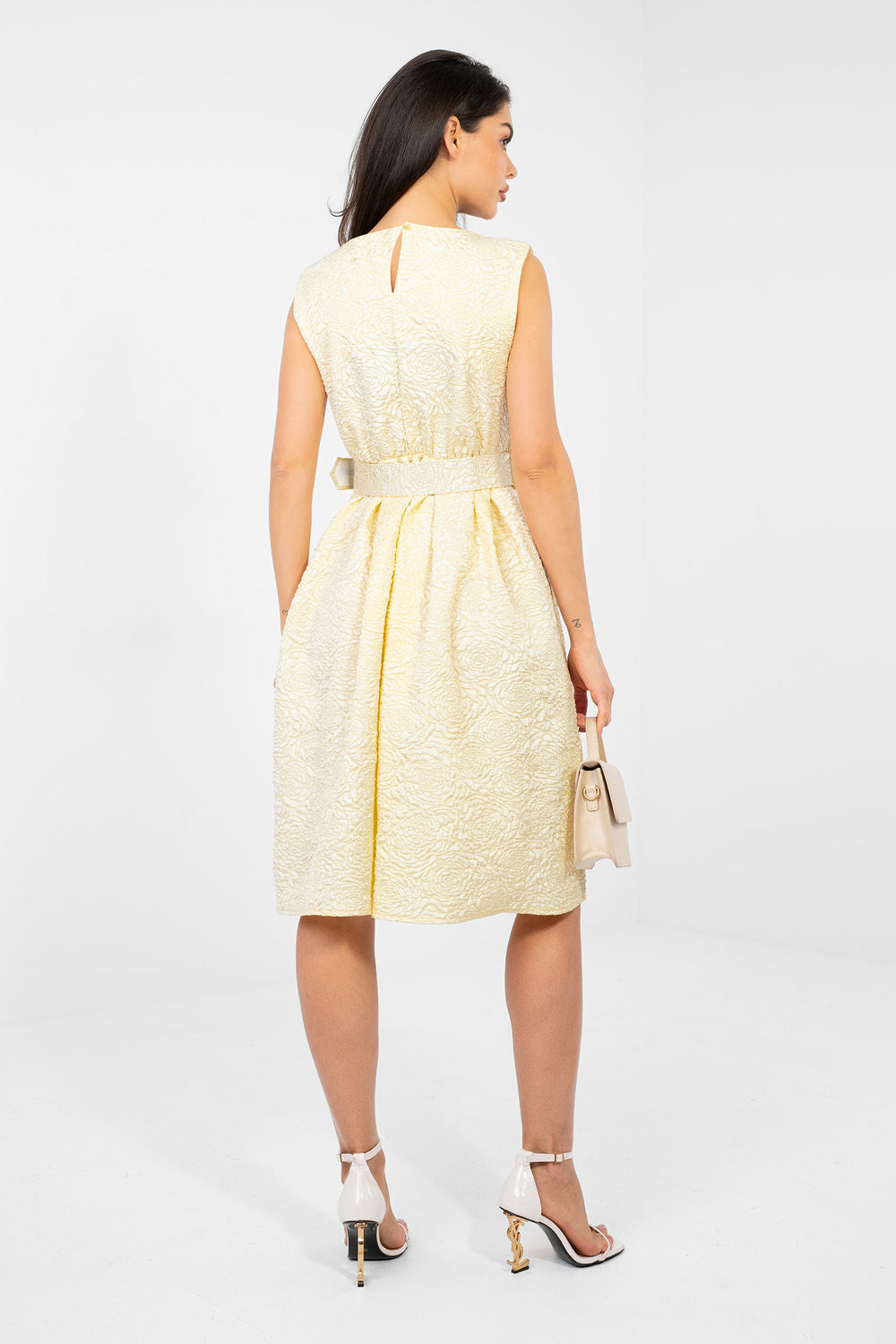 Rue Paris Light Yellow Pleated Sleeveless Cocktail Dress - view 3
