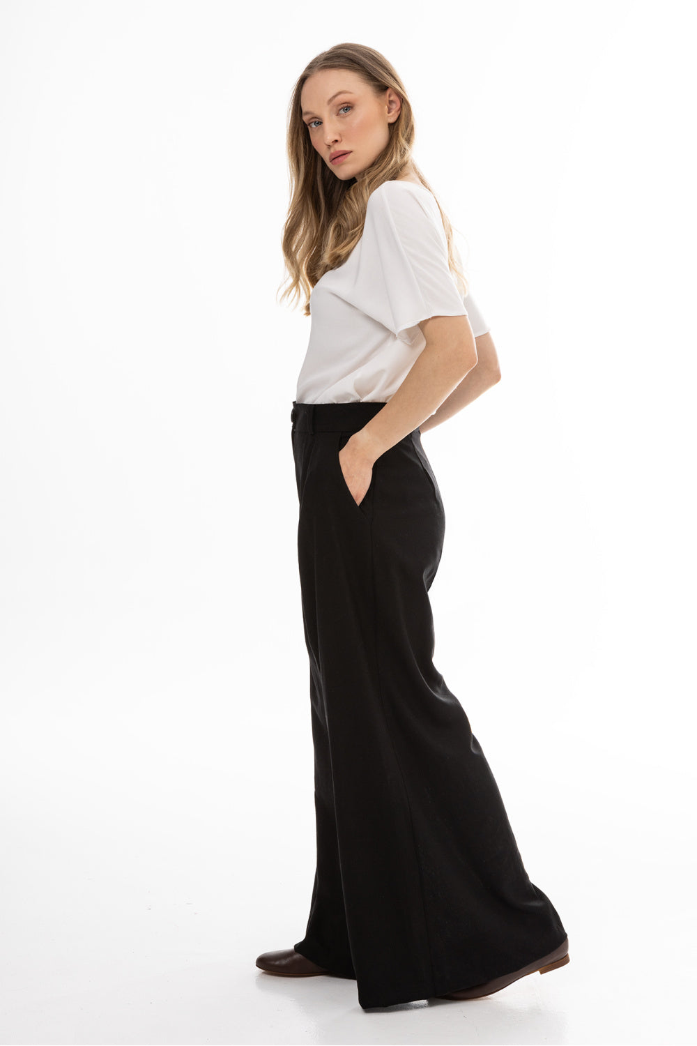 Awama Black Pleated High Waisted Trousers - view 2