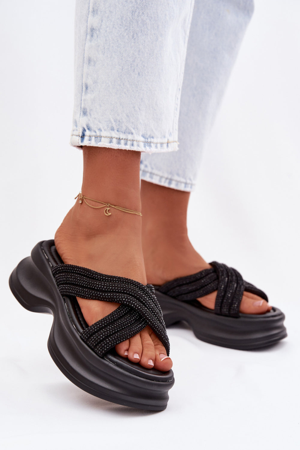 Step In Style Eslira Black Platform Flip Flops
