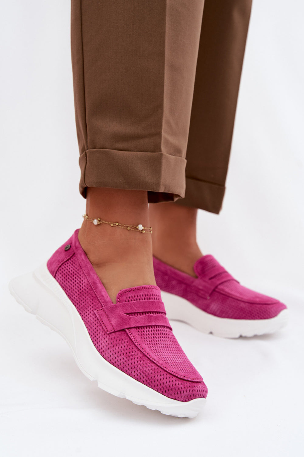 Step In Style Vinceza Fuchsia Moccasins