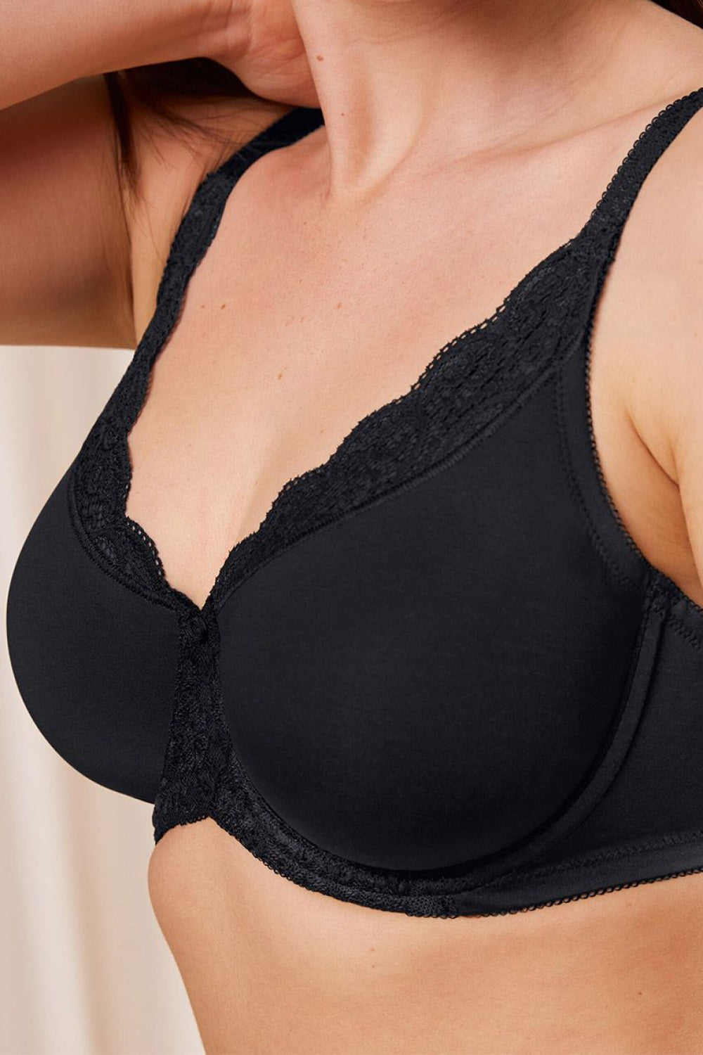 Triumph Amourette Black Underwired Soft Bra - view 4