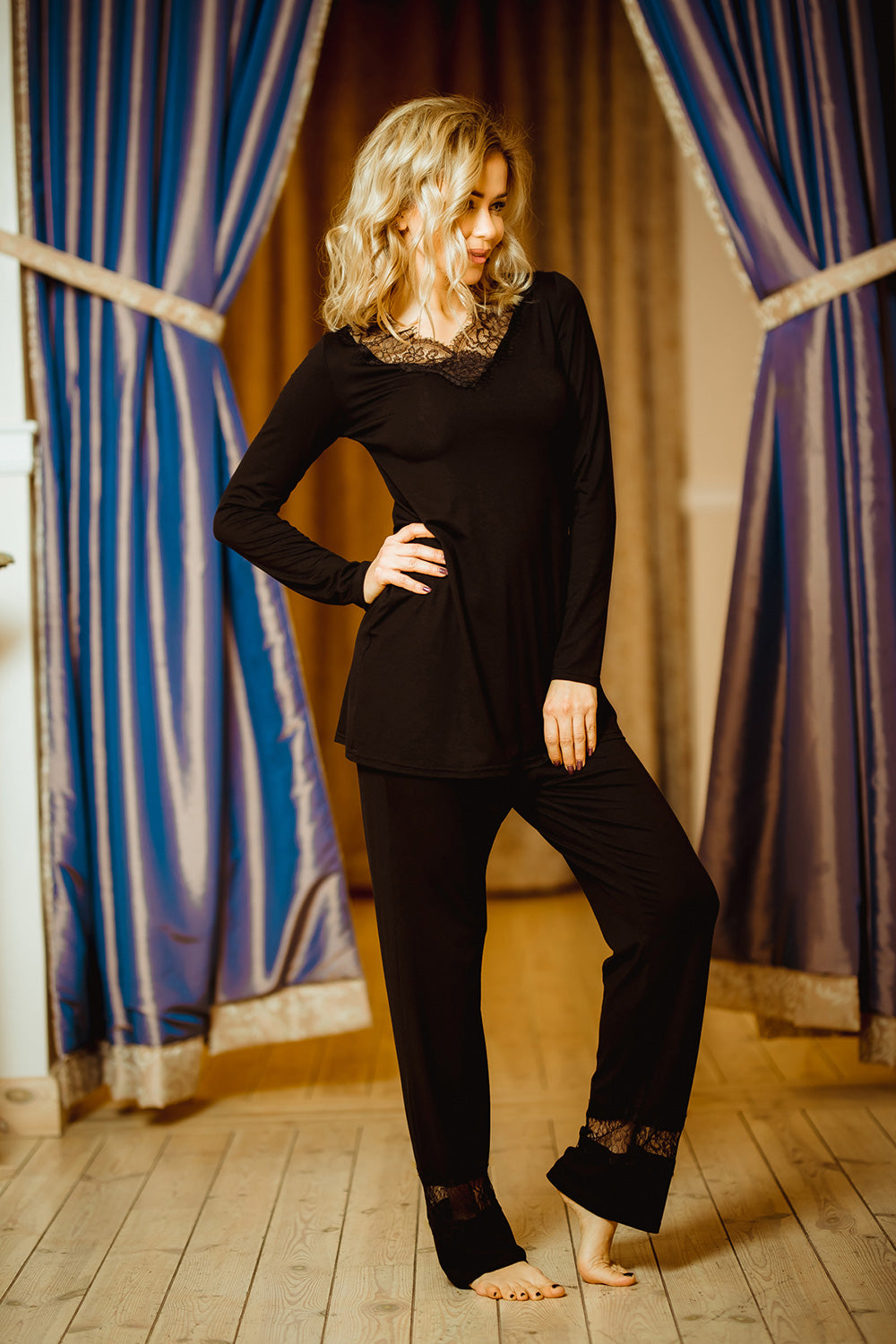 Kalimo Kapas Black Lace Pyjamas