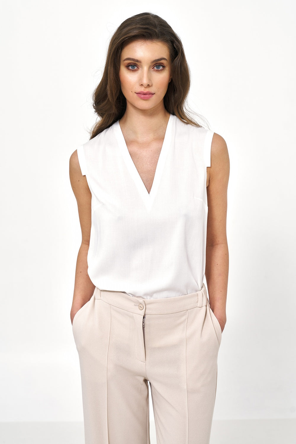 Nife Ecru High Waisted Sleeveless Blouse