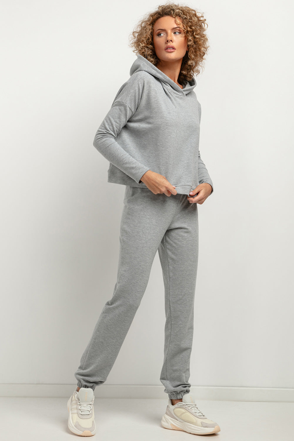 Tessita Light Grey Knitted Pleated Sweatshirt