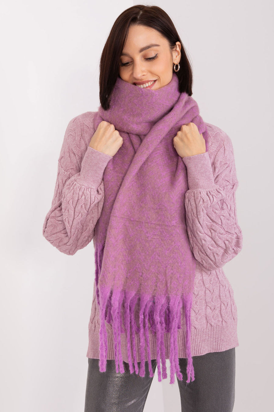 AT Violet Shawl