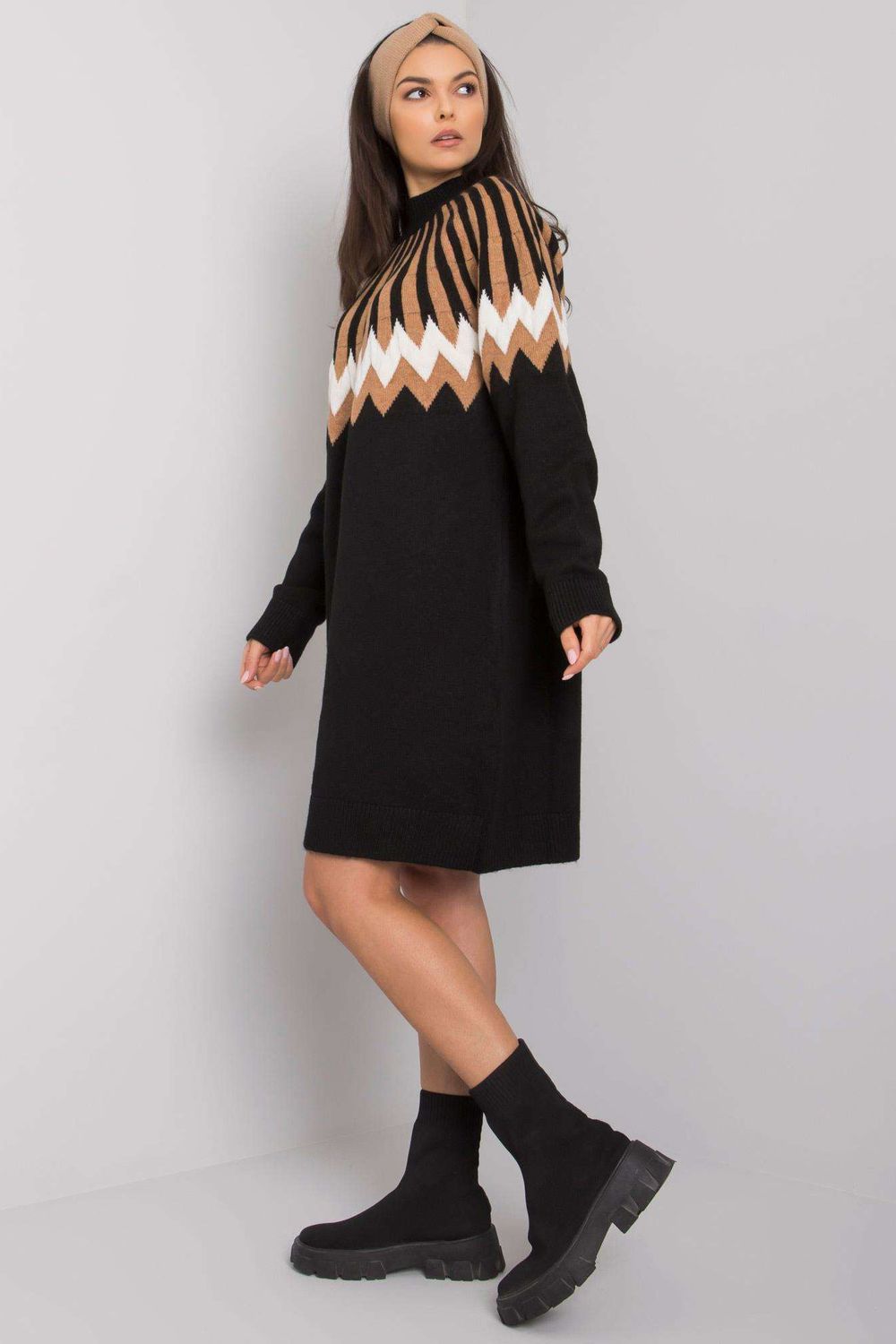 Rue Paris Black Knitted Long Sleeve Dress - view 4