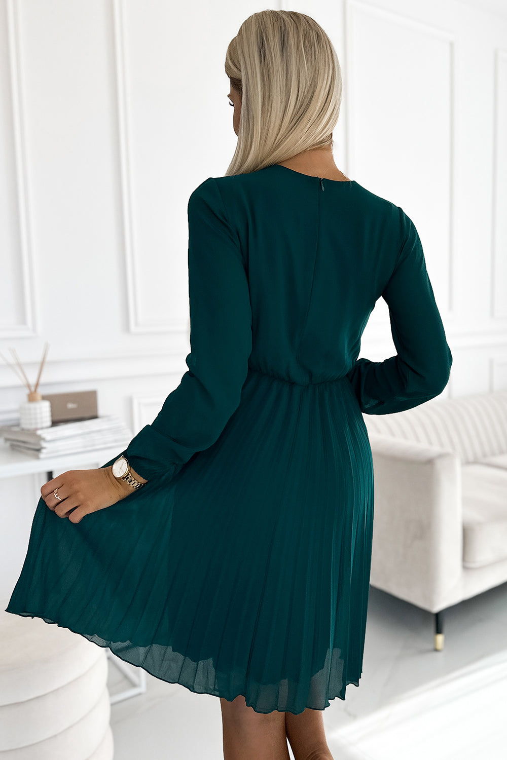 Numoco Isabelle Green Chiffon Pleated Long Sleeve Cocktail Dress - view 3