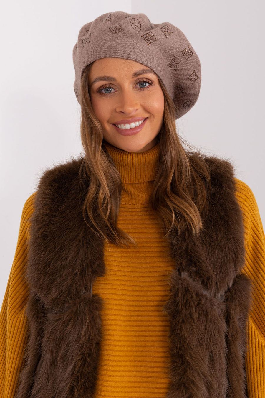 AT Dark Beige Knitted Beret