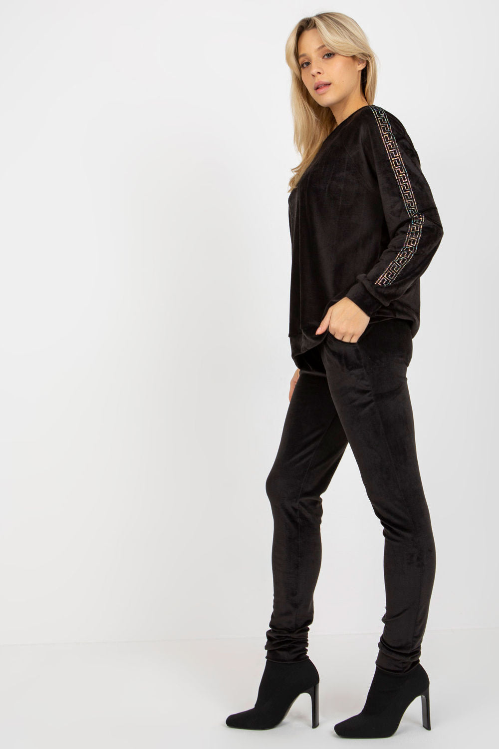 Relevance Black Round Neck Velvet Long Sleeve Co-Ord Set - view 4