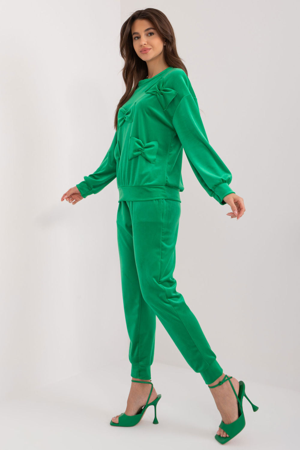 Italy Moda Green Velvet High Waisted Co-Ord Set - view 2