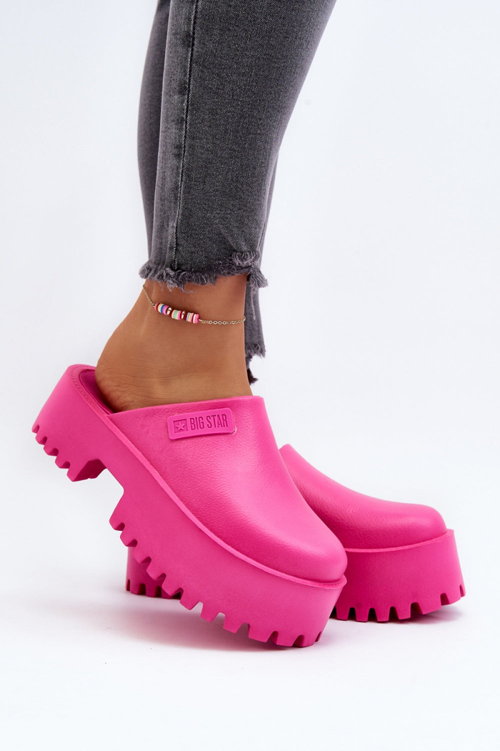 Step In Style Fuchsia Flip Flops - view 3