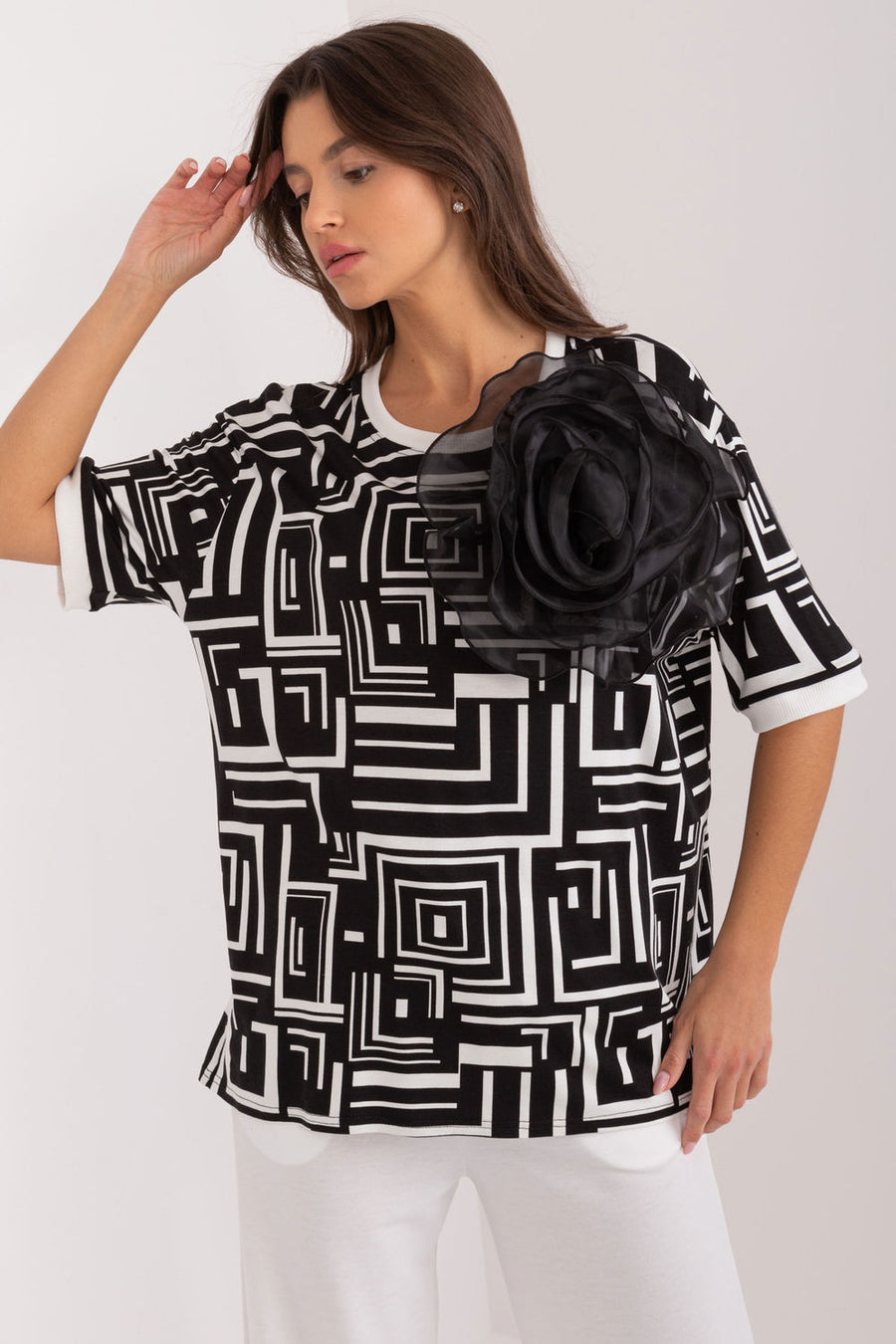 Lakerta Black Short Sleeve Blouse