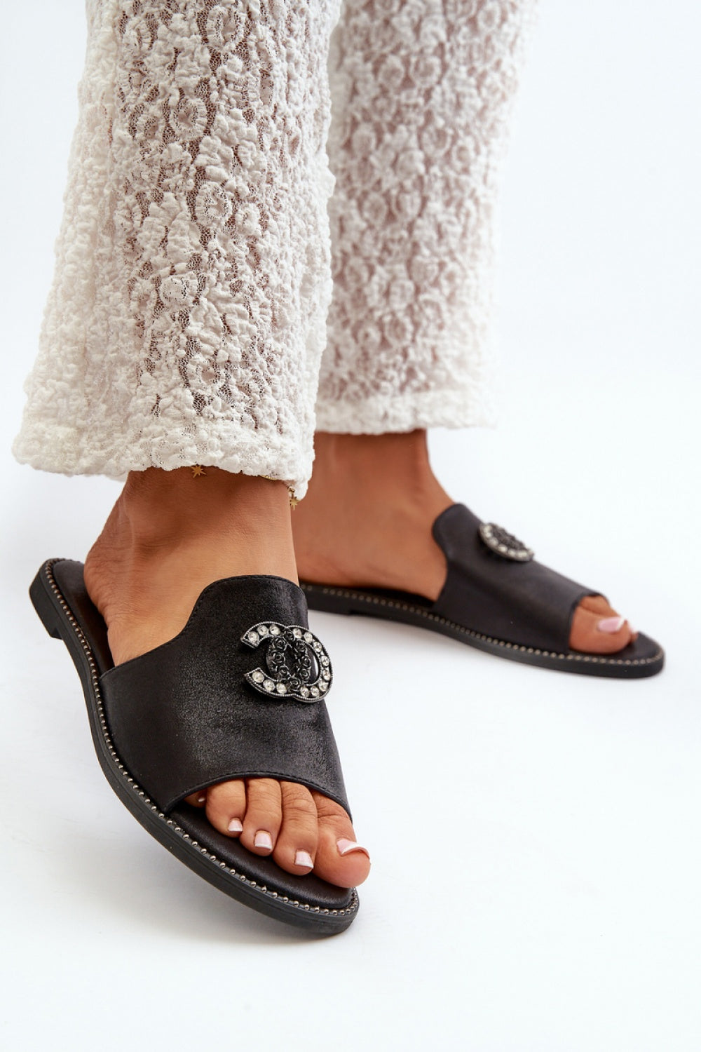 Step In Style Black Leather Flat Flip Flops - view 3