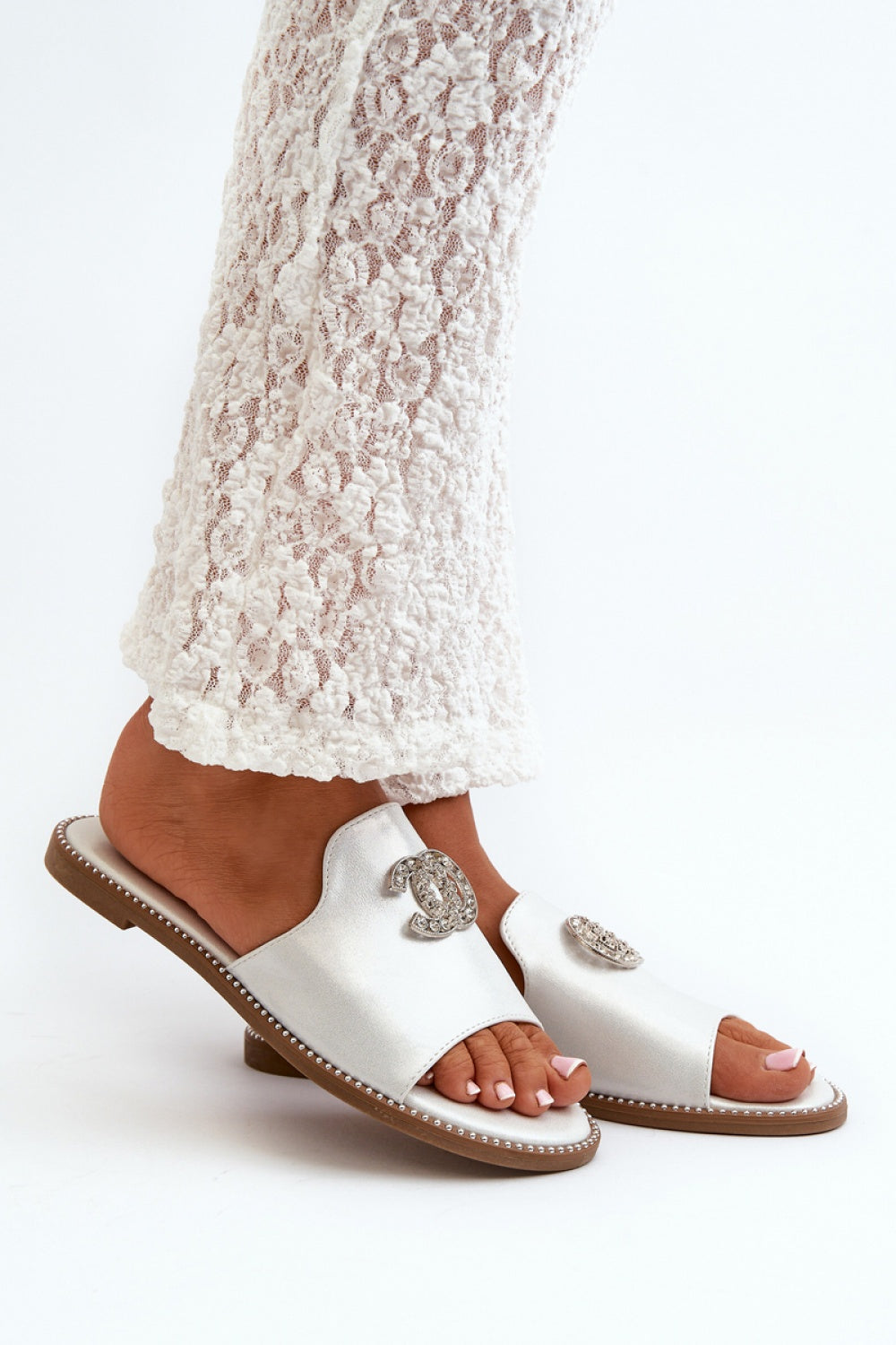 Step In Style Silver Leather Flat Flip Flops