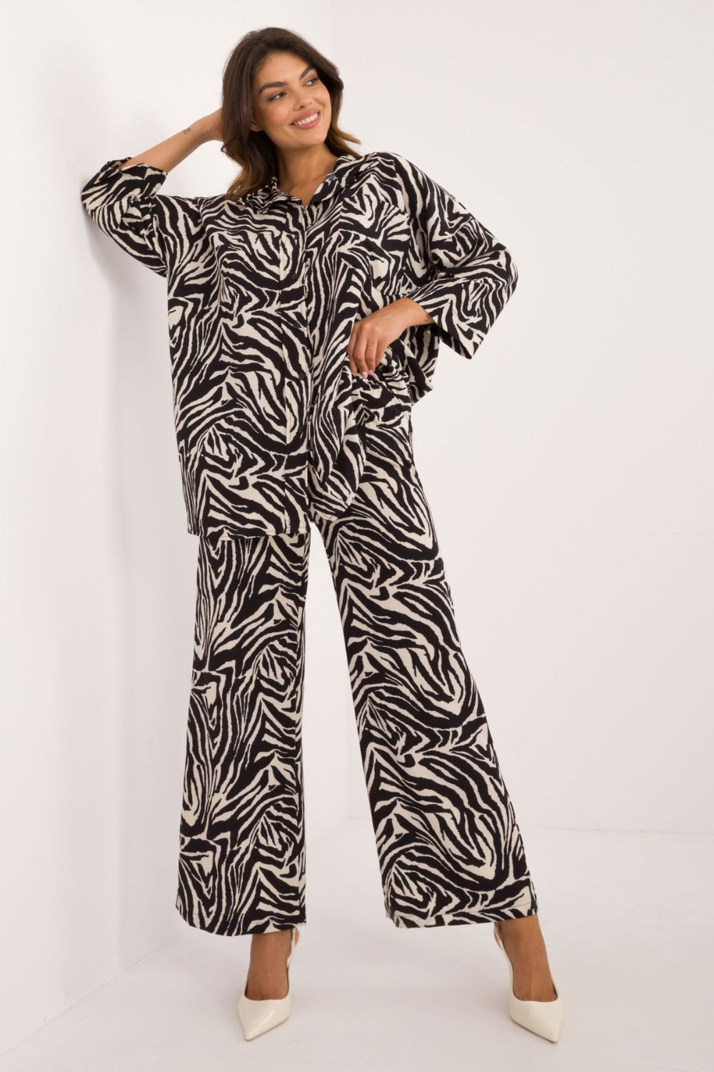 Italy Moda Ecru Collared Wide Leg High Waisted Co-Ord Set - view 2