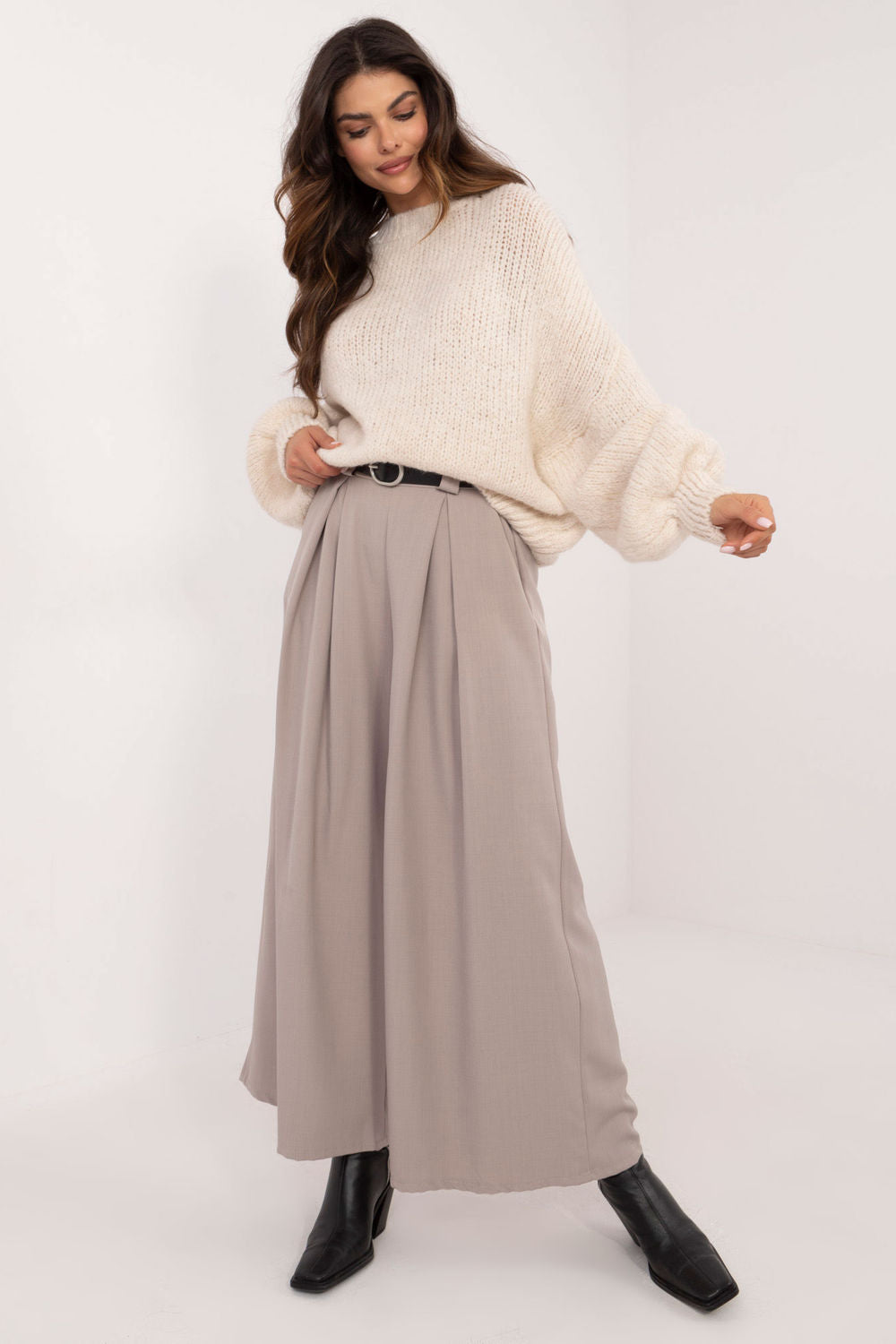 Och Bella Ecru Long Sleeve Jumper - view 2