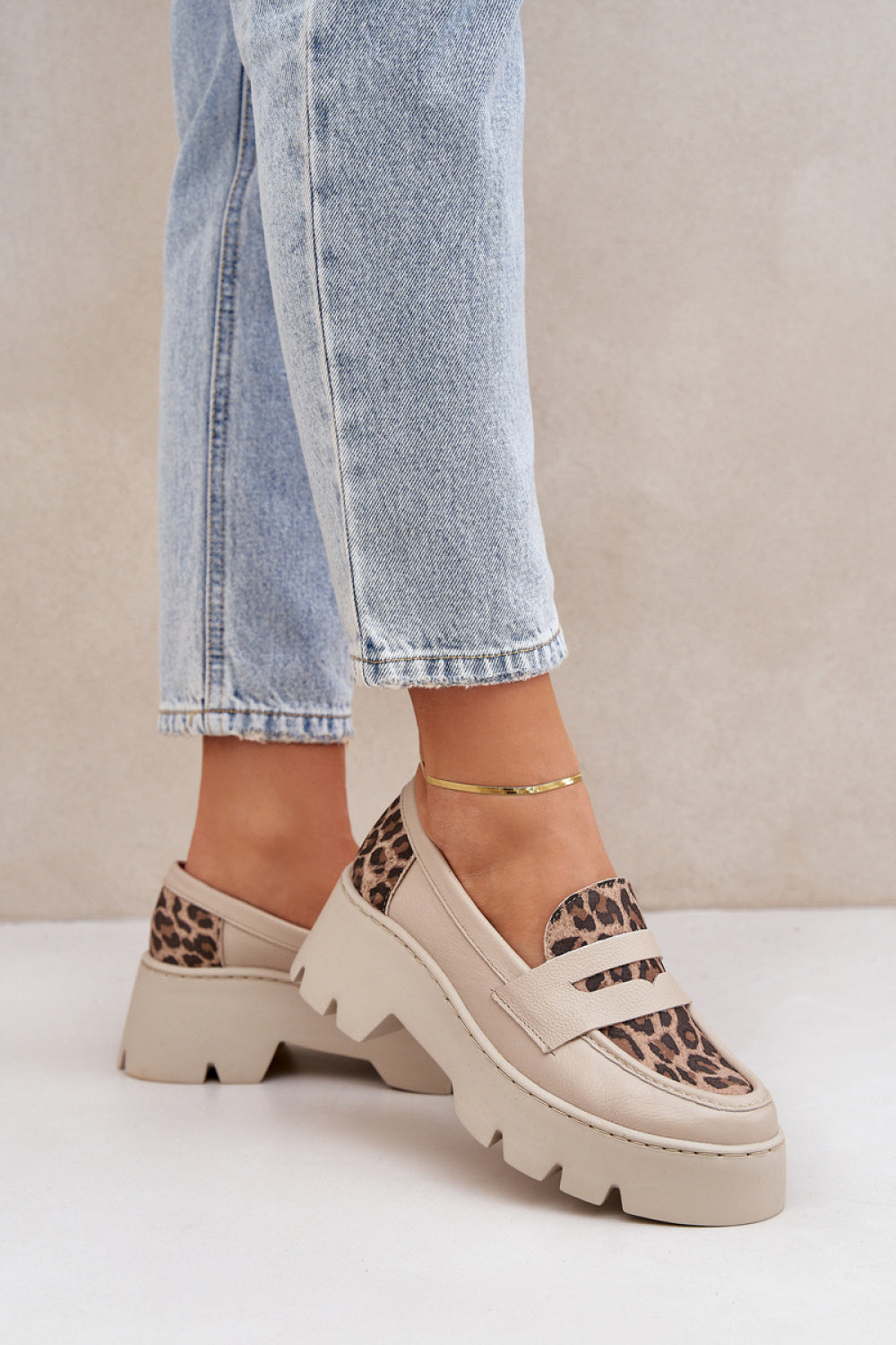 Step In Style Zazoo Light Beige Leather Platform Moccasins - view 3