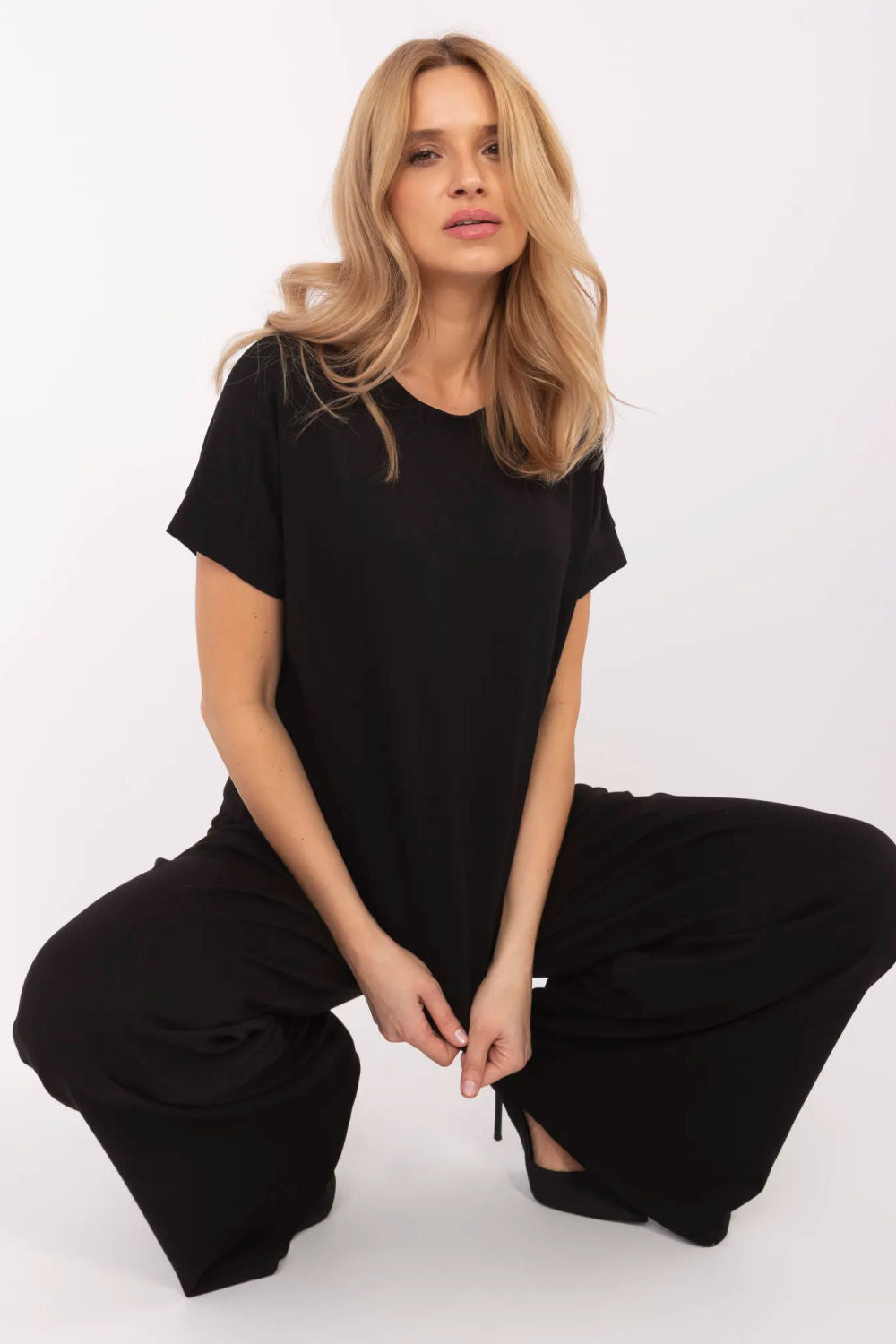 Relevance Black Short Sleeve Blouse - view 2