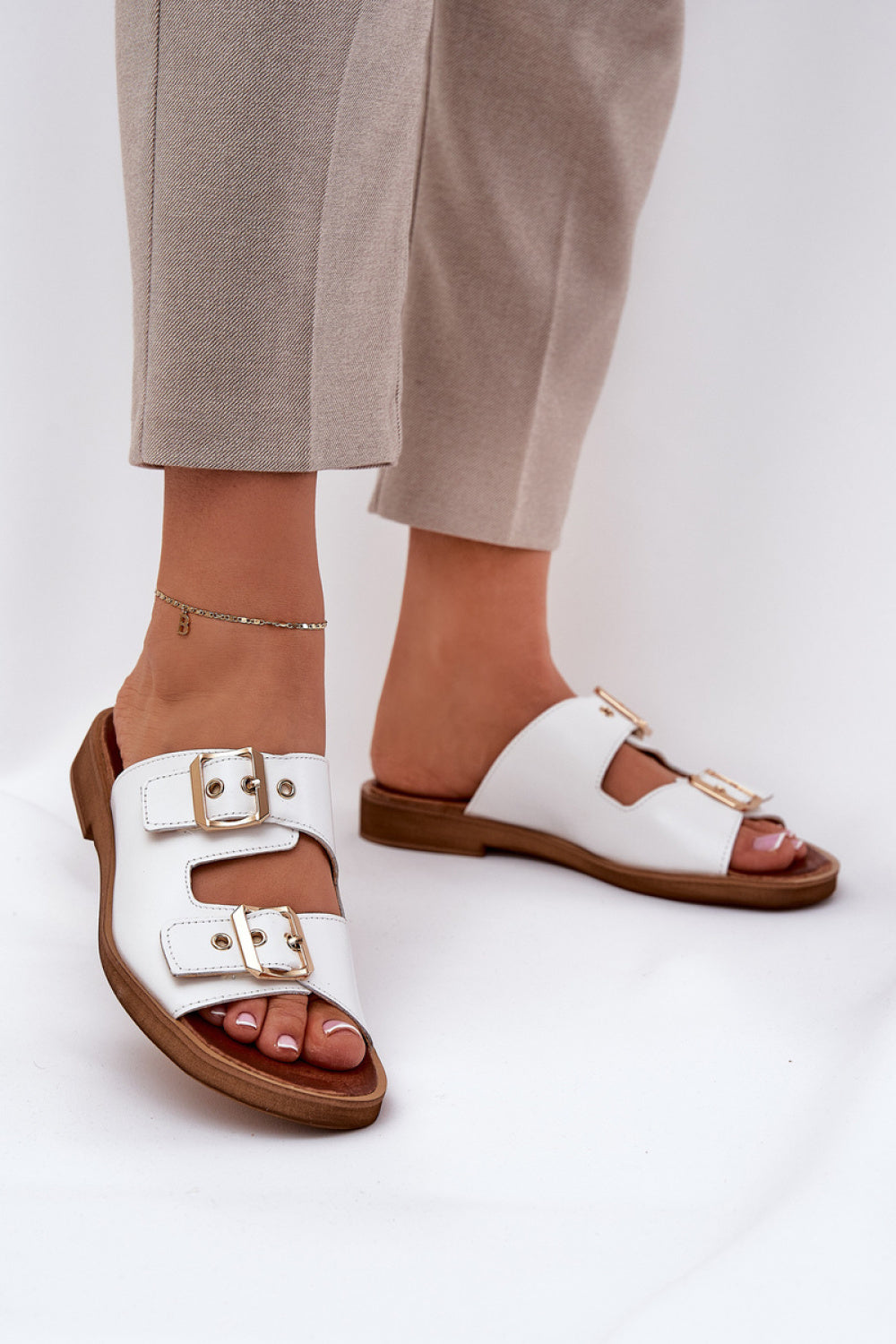 Step In Style Zazoo White Flat Flip Flops