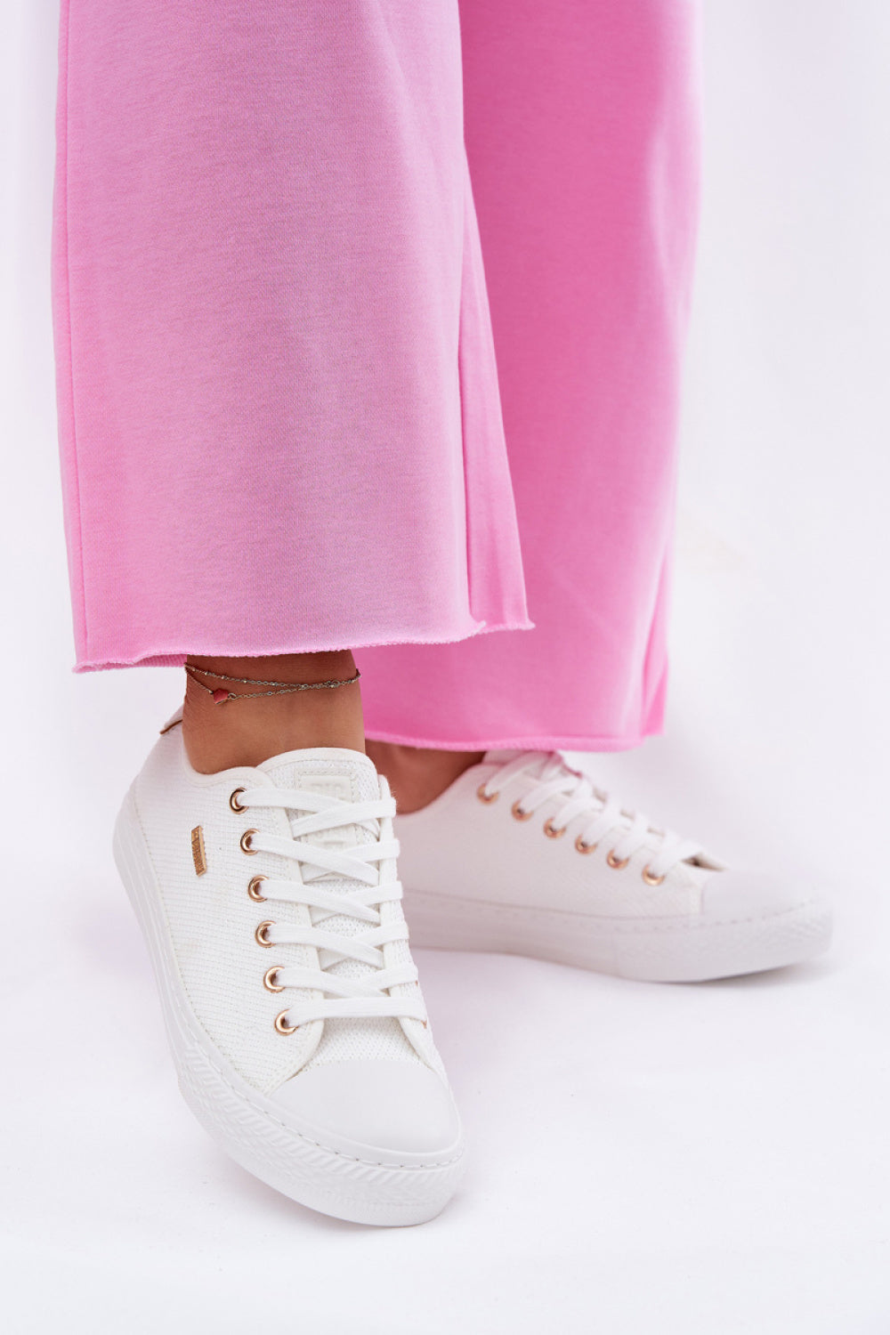 Step In Style White Trainers with Round Toe