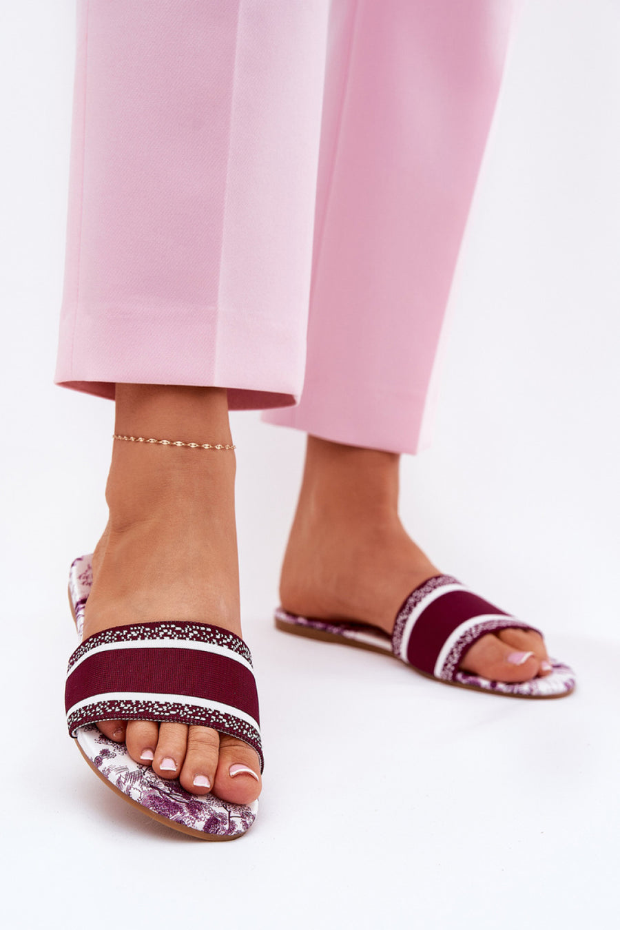 Step In Style Leysi Burgundy Flip Flops