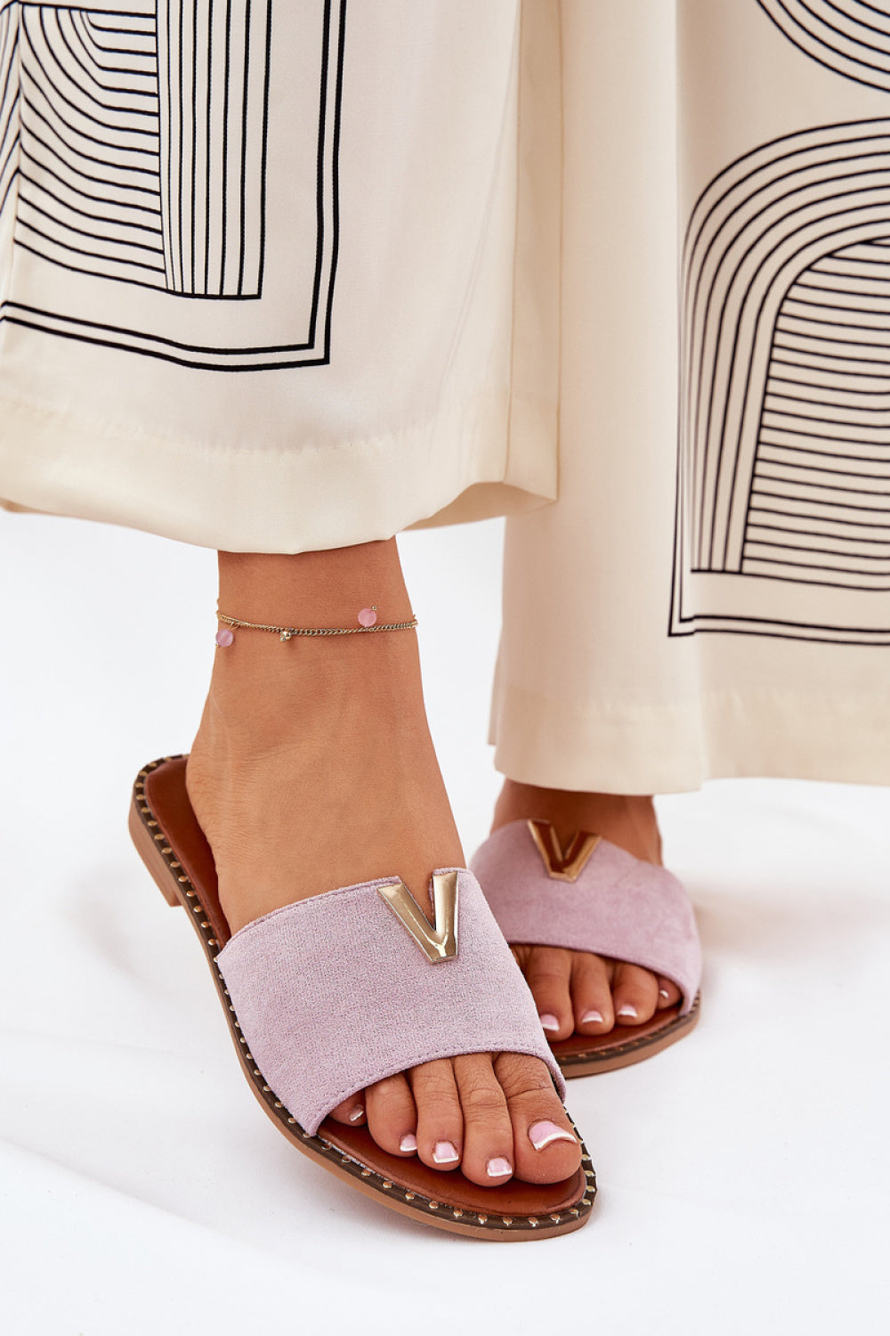 Step In Style Saliena Violet Faux Suede Flip Flops - view 3