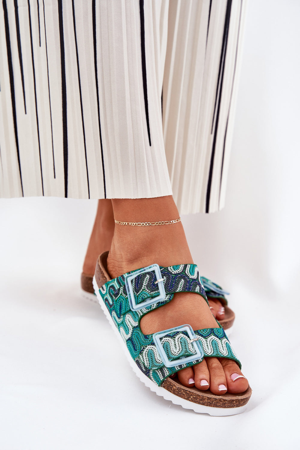 Step In Style Green Sequin Platform Flip Flops - view 3