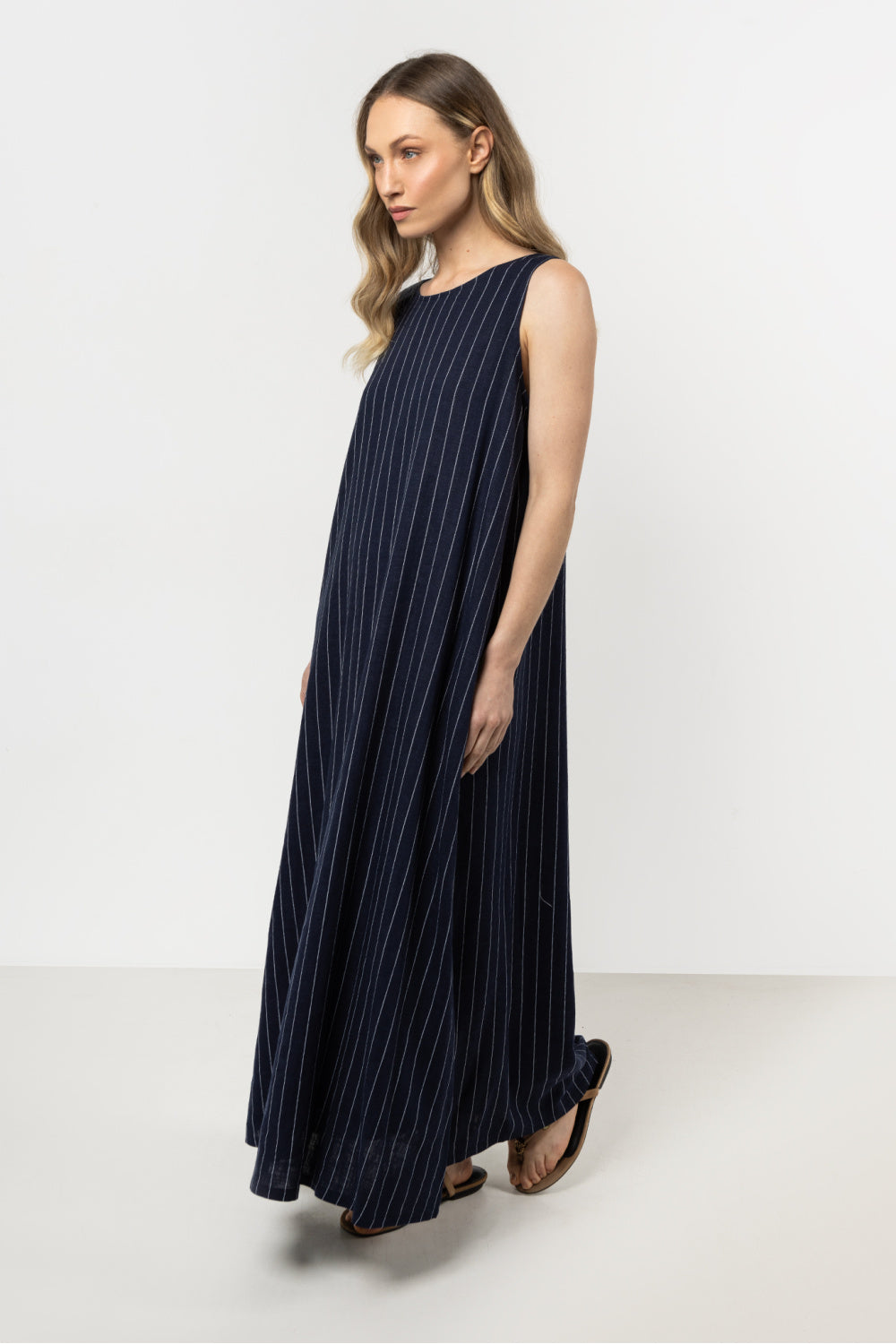 Awama Navy Maxi Linen Dress - view 2