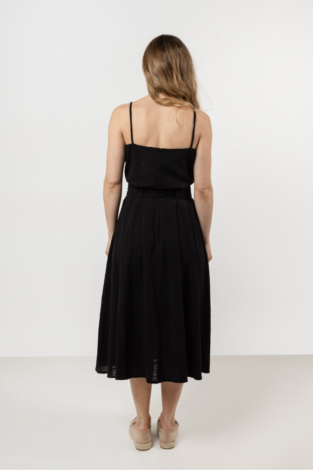 Awama Black Sleeveless Cotton Cami Top - view 3