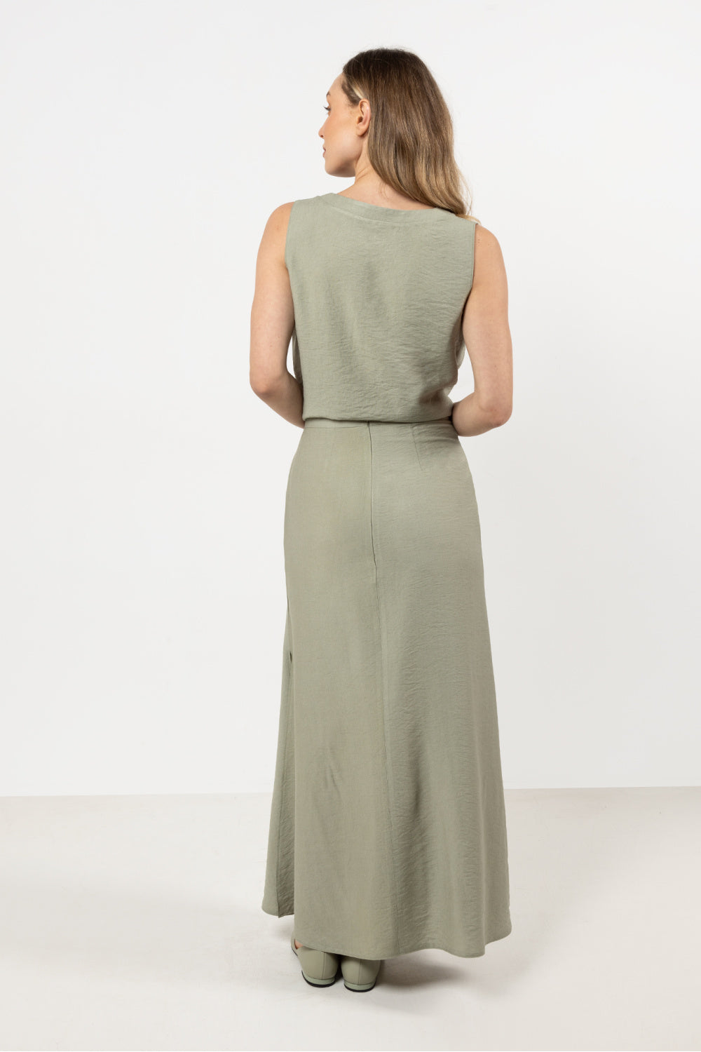 Awama Sage Bodycon V-Neck Blouse - view 3