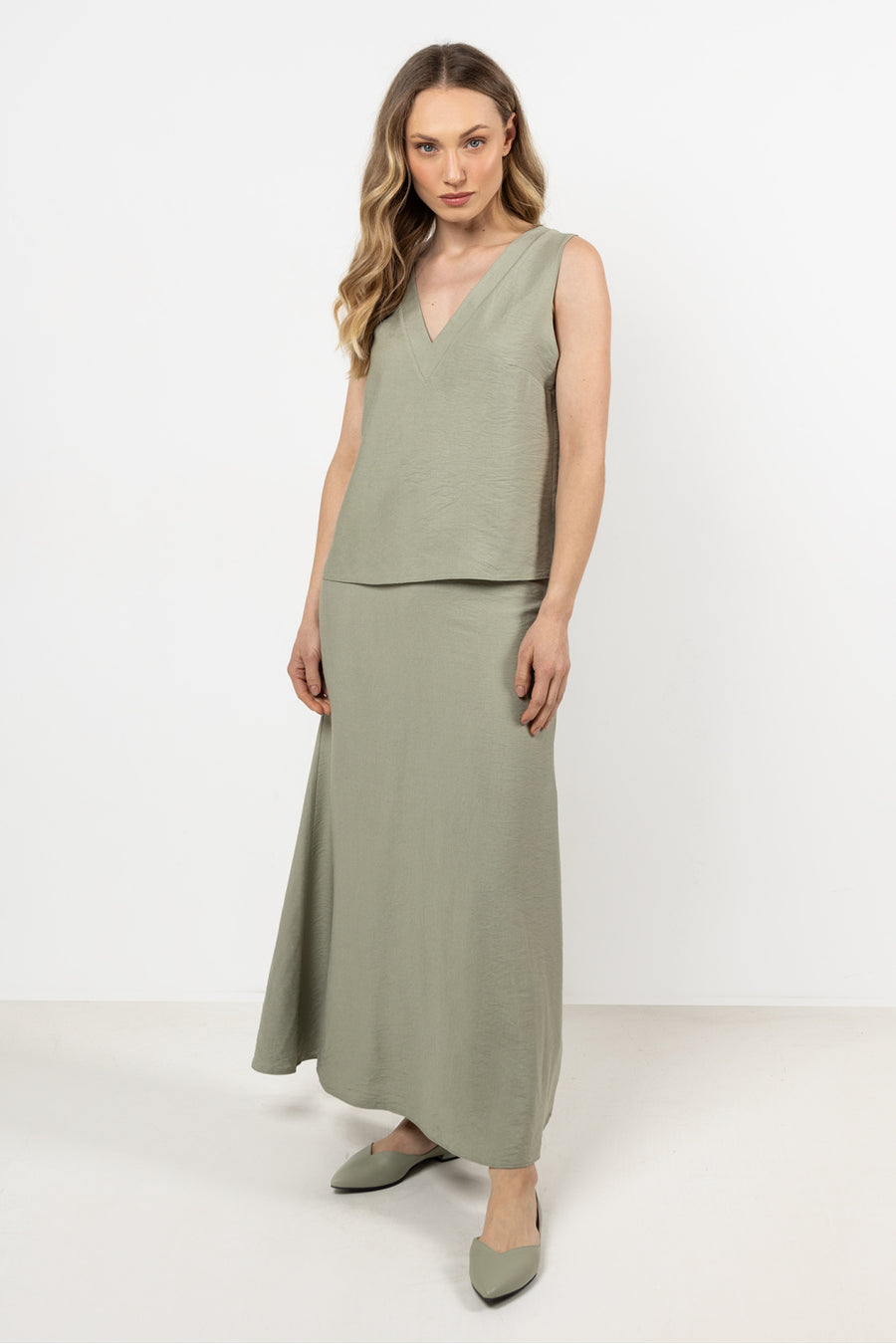 Awama Sage Bodycon Maxi Skirt