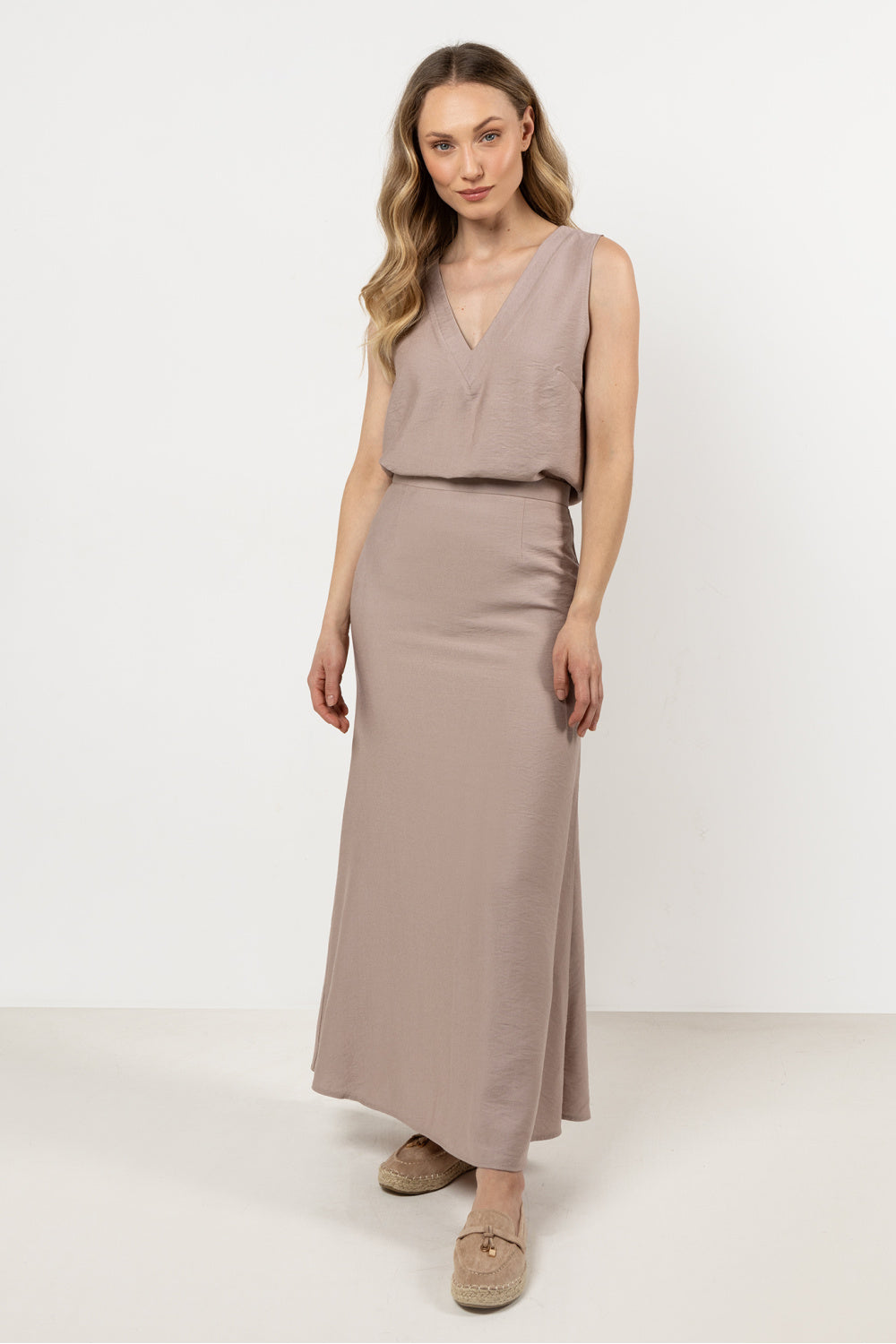 Awama Flared Maxi Skirt