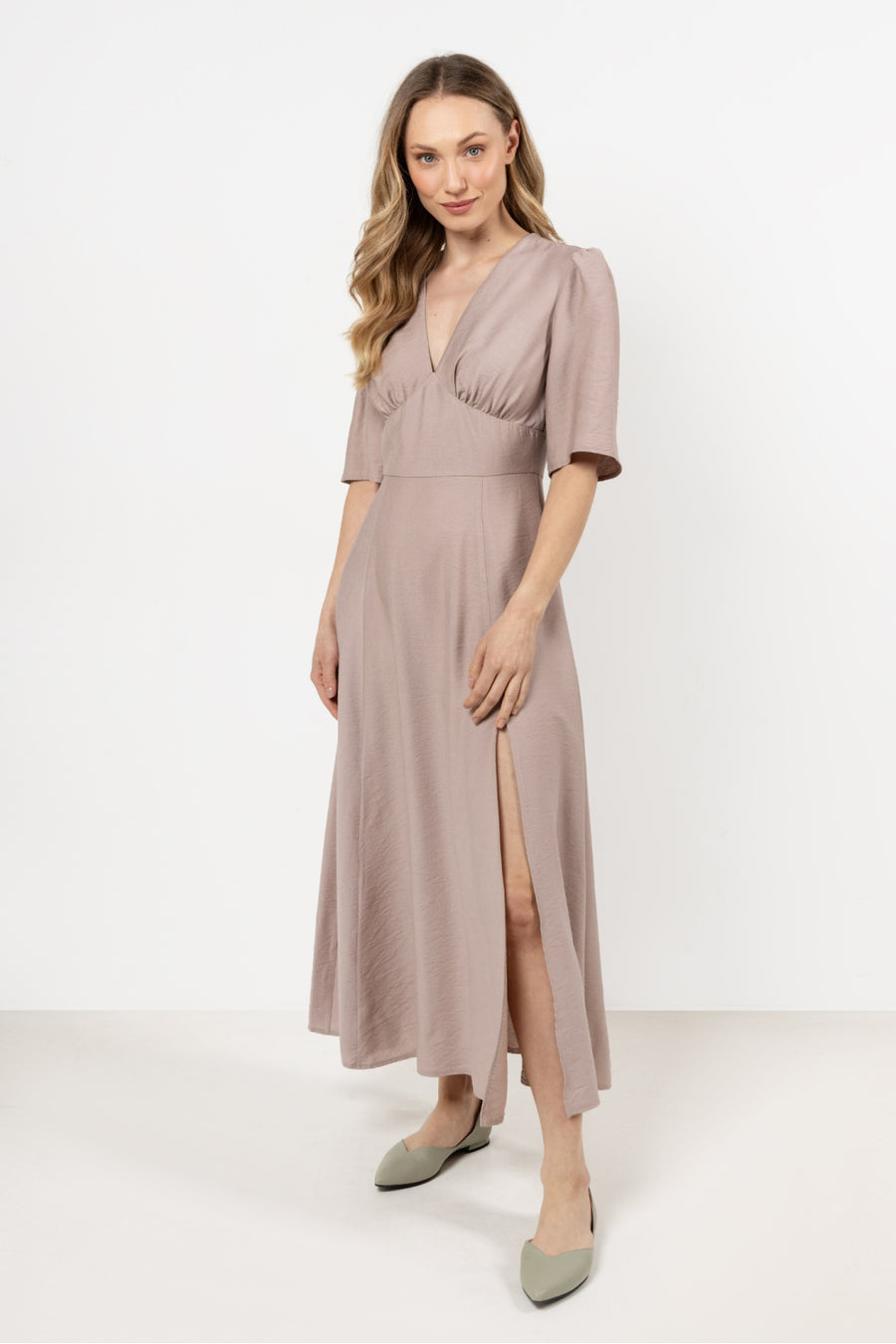 Awama Bodycon V-Neck Dress