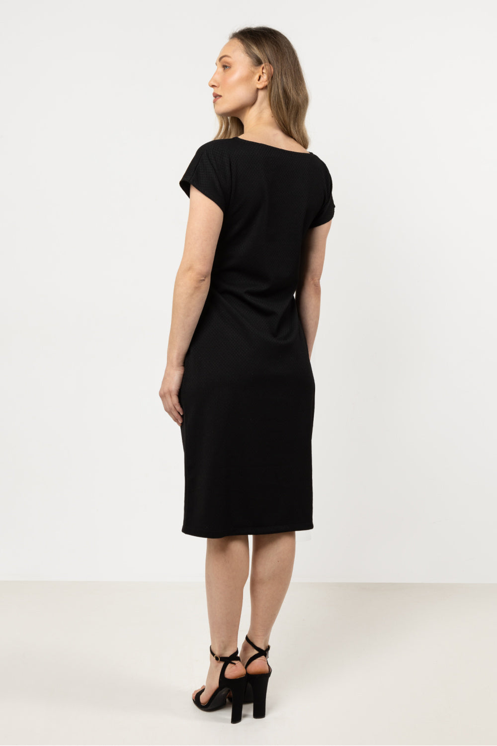 Awama Black Boat Neck Short Sleeve Dress - view 3