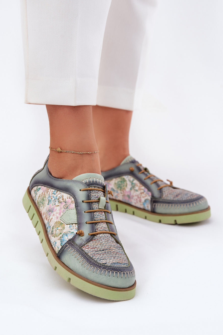 Step In Style Maciejka Green Leather Lace Up Shoes