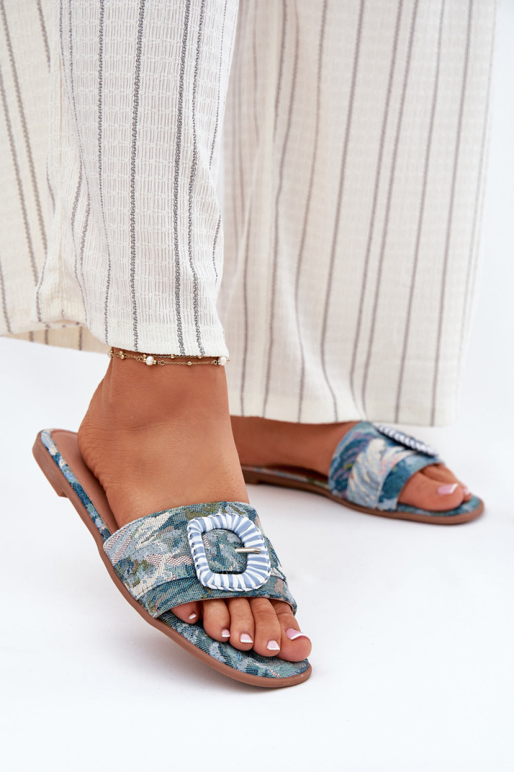 Step In Style Clariola Blue Flip Flops