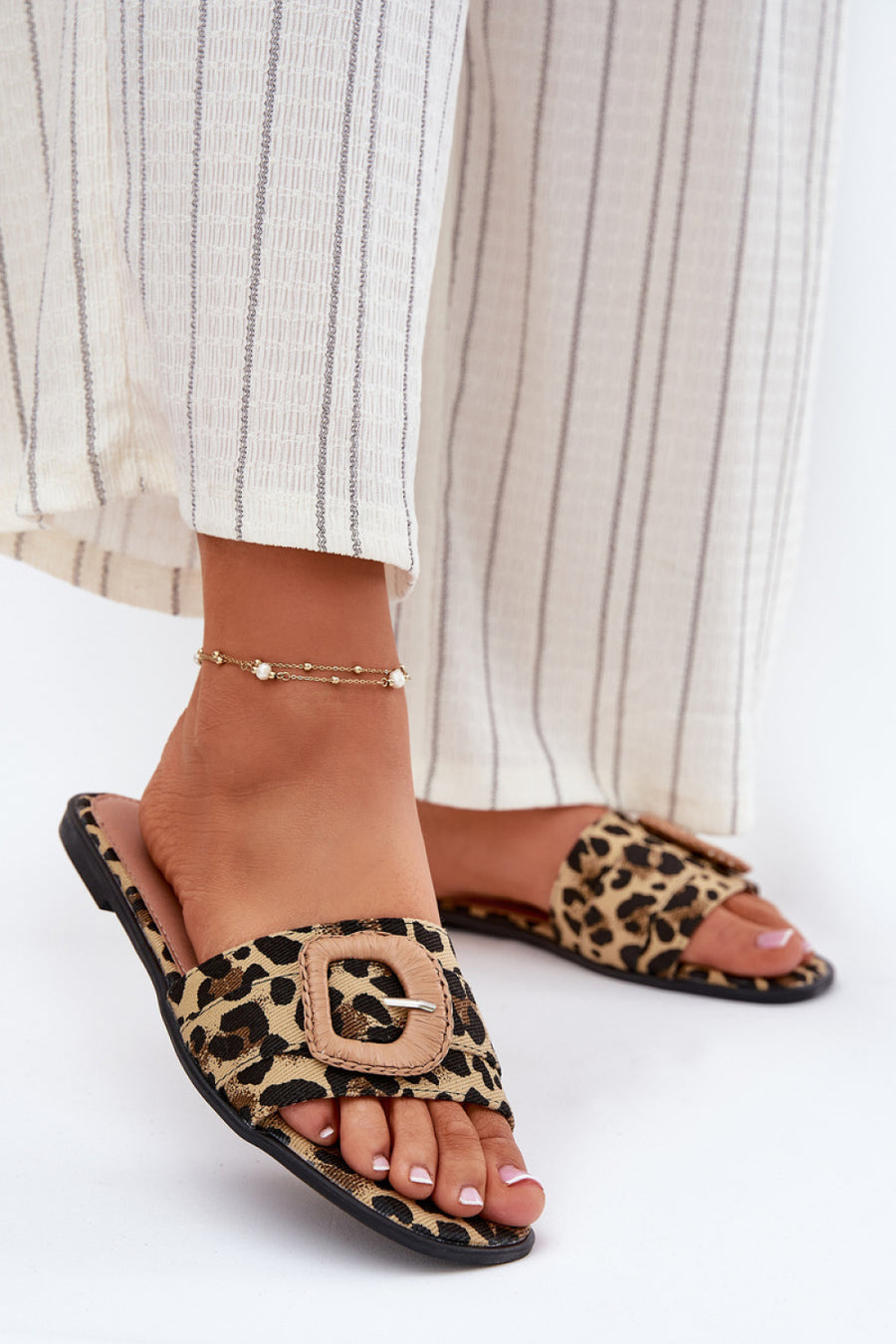 Step In Style Clariola Leopard Print Flat Flip Flops