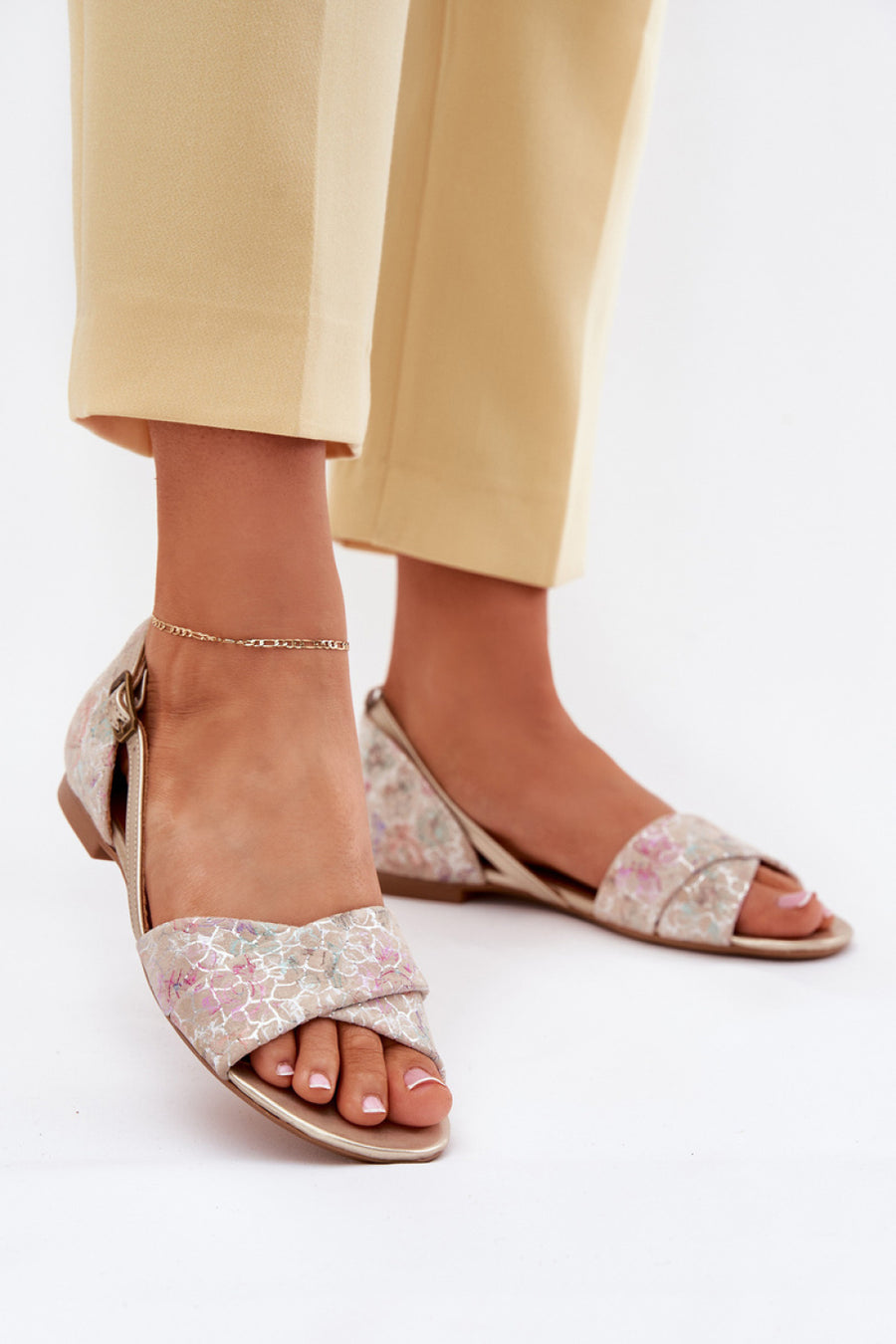 Step In Style Maciejka Beige Leather Sandals