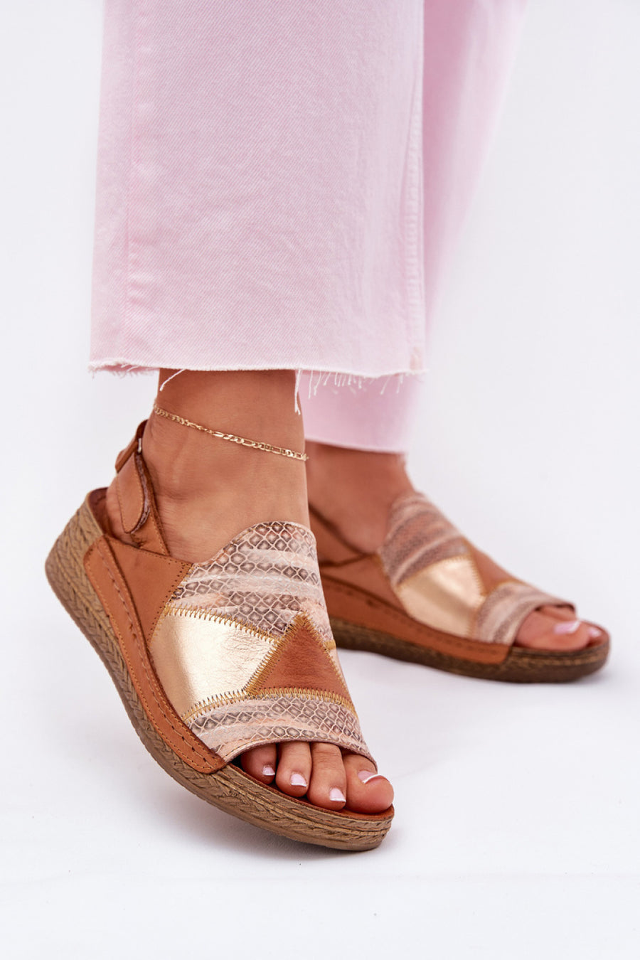 Step In Style Maciejka Brown Wedge Sandals
