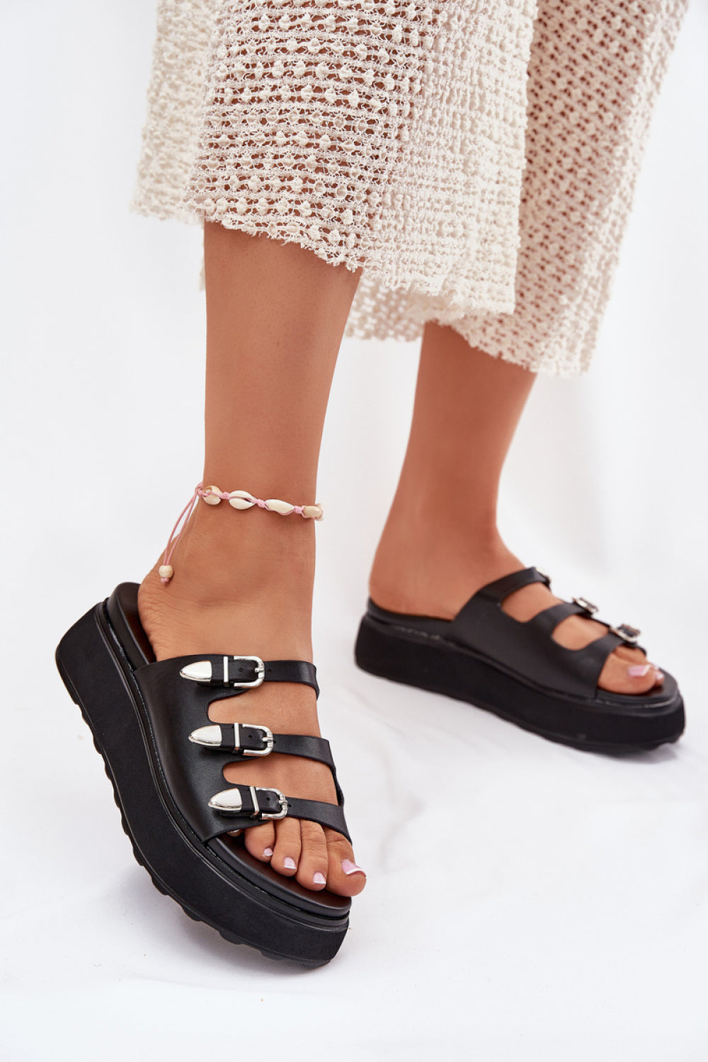 Step In Style Nimiotte Black Faux Leather Platform Flip Flops