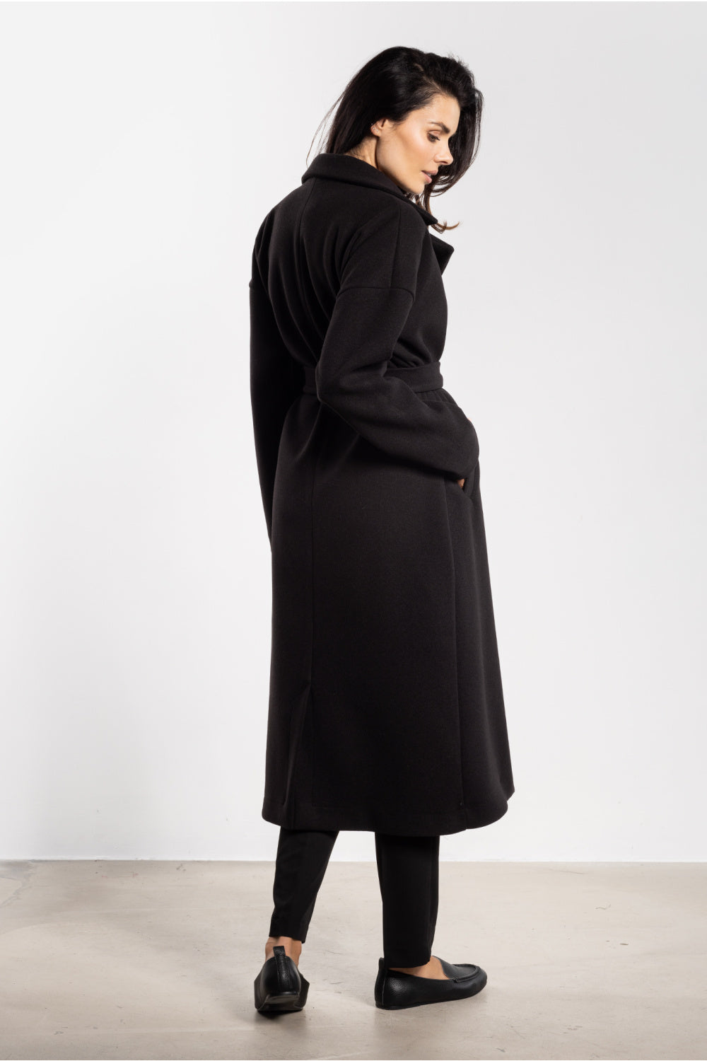 Awama Black Midi Coat - view 3