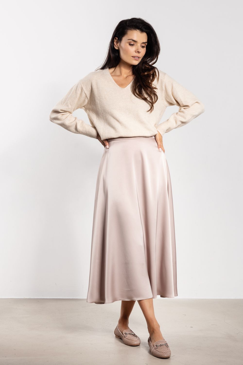 Awama Beige Satin Flared Skirt