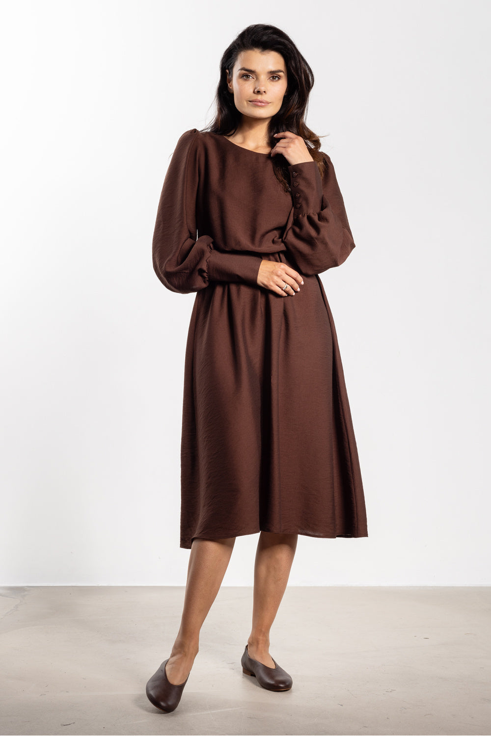 Awama Chocolate Loose Fit Midi Long Sleeve Dress - view 2