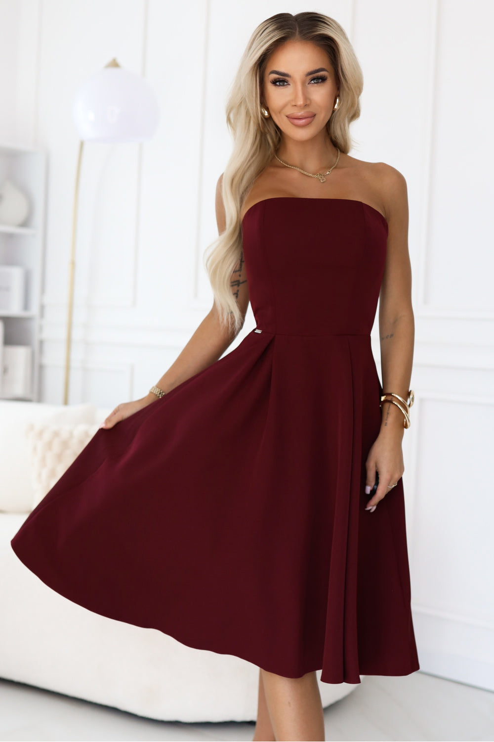 Numoco Vivienne Burgundy Flared Cocktail Dress - view 2