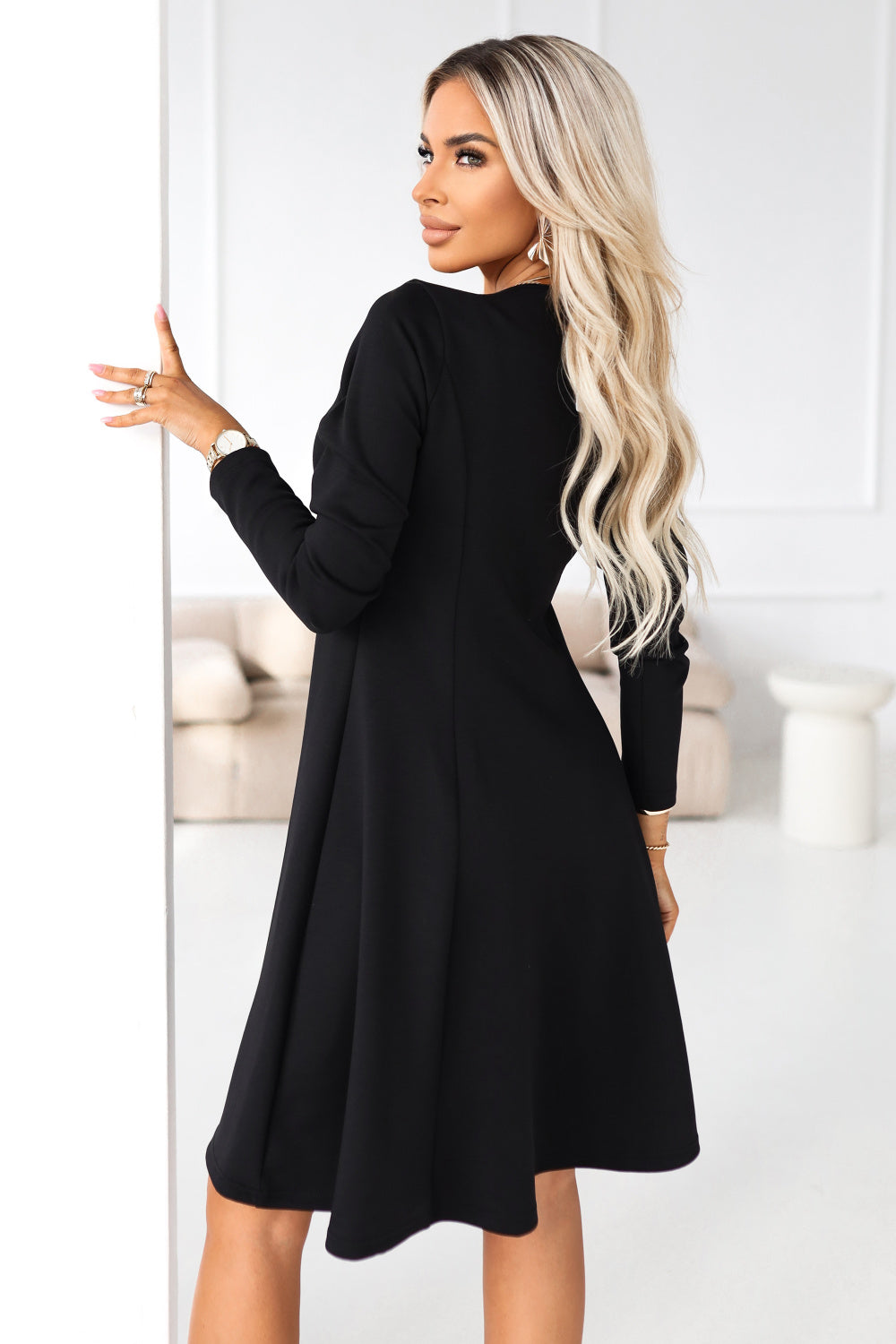 Numoco Ivana Black Midi Flared Dress - view 3