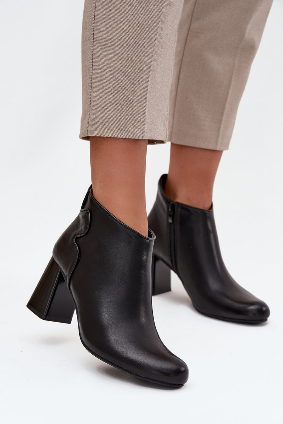 Step In Style Ivessara Black Leather Block Heel Heeled Ankle Boots