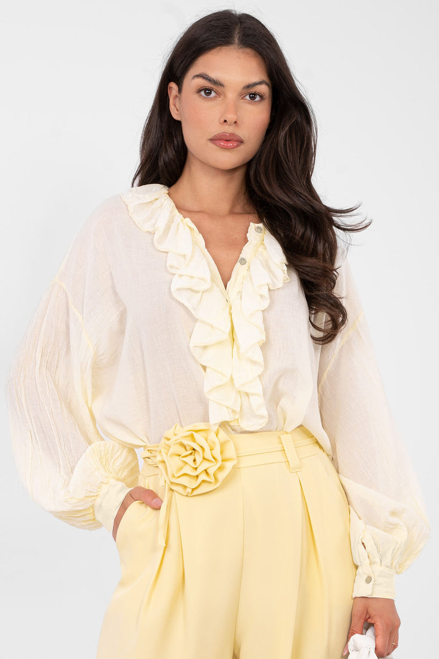 Factory Price Light Yellow Long Sleeve Cotton Blouse with Ruffles